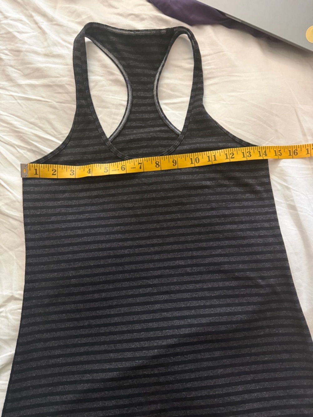 Lululemon Women Tank Top Crew Neck Striped Sleeveless Size 4 Polyester Gray - Picture 5 of 6